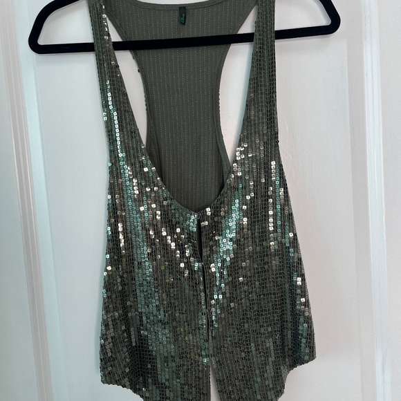 Benetton Stile Silver Sequin Racerback Tank Top – Size S ✨ - Picture 1 of 11
